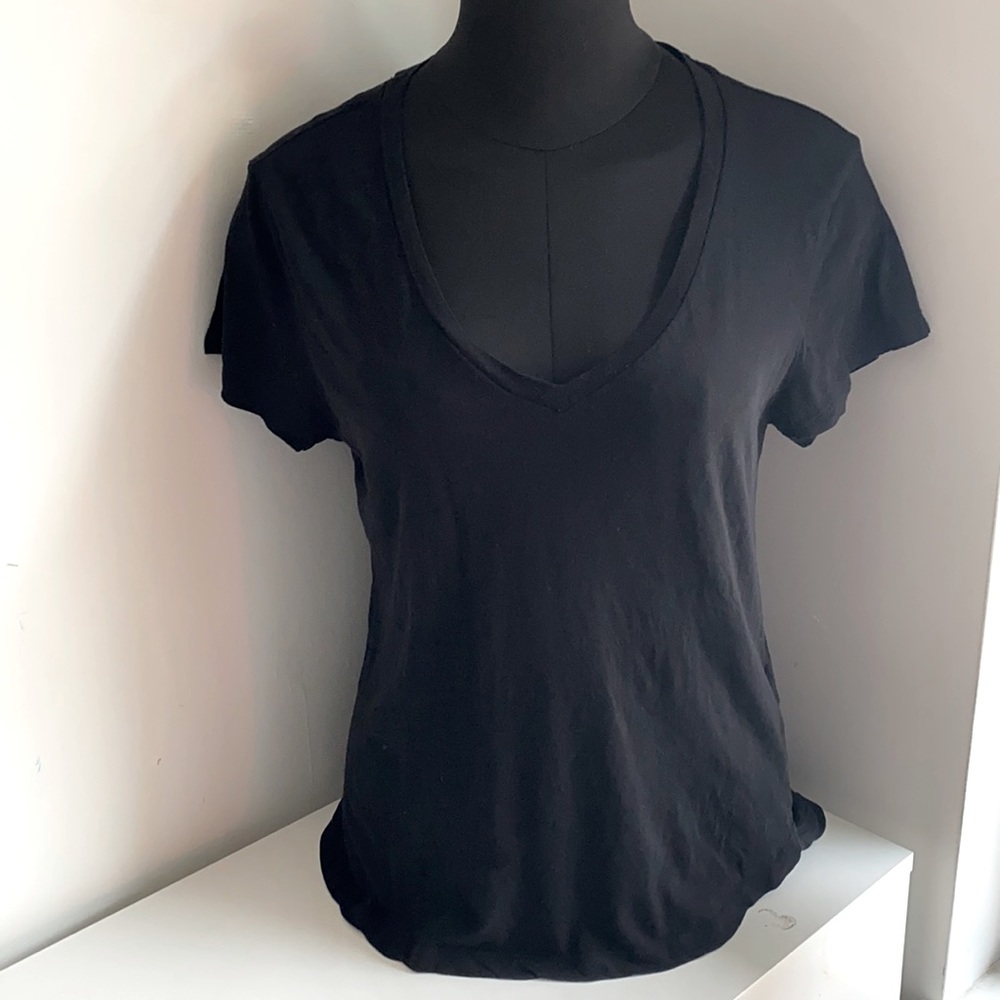 Basic Black T-shirt